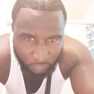 Meet your Posher, Warren